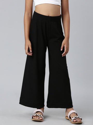 Girls Solid Black Mid Rise Rib Palazzos