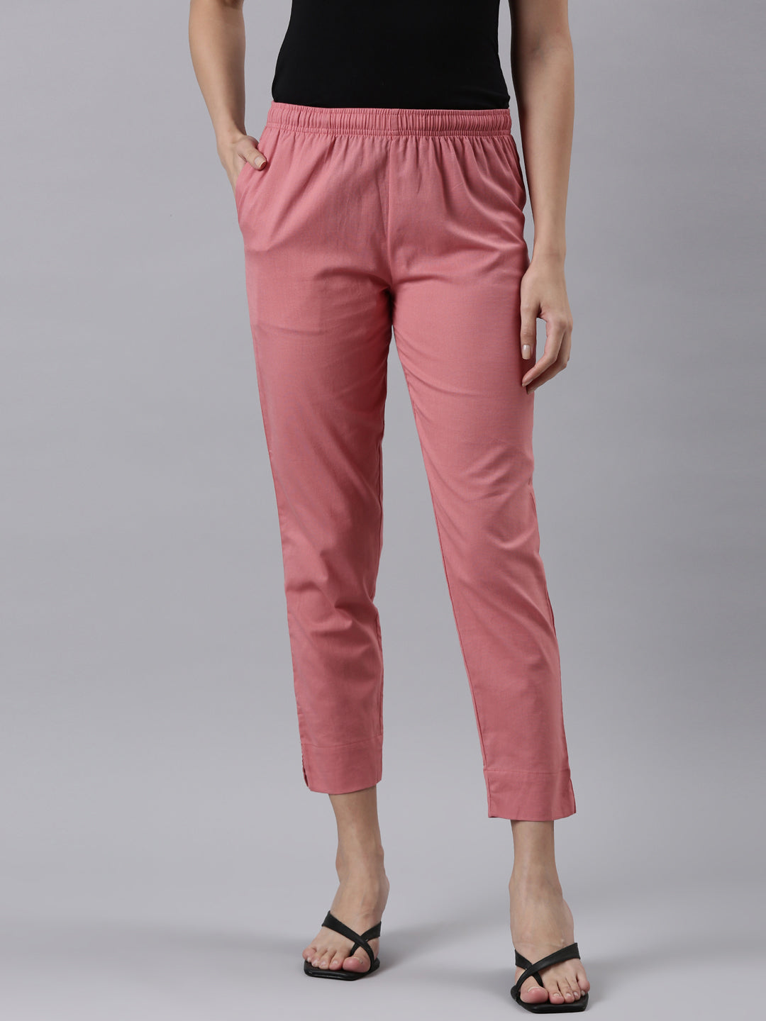 Women Solid Dusty Rose Cotton Pencil Pant