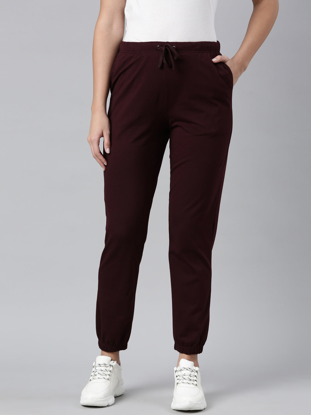 Women Solid Dark Wine Mid Rise Casual Joggers