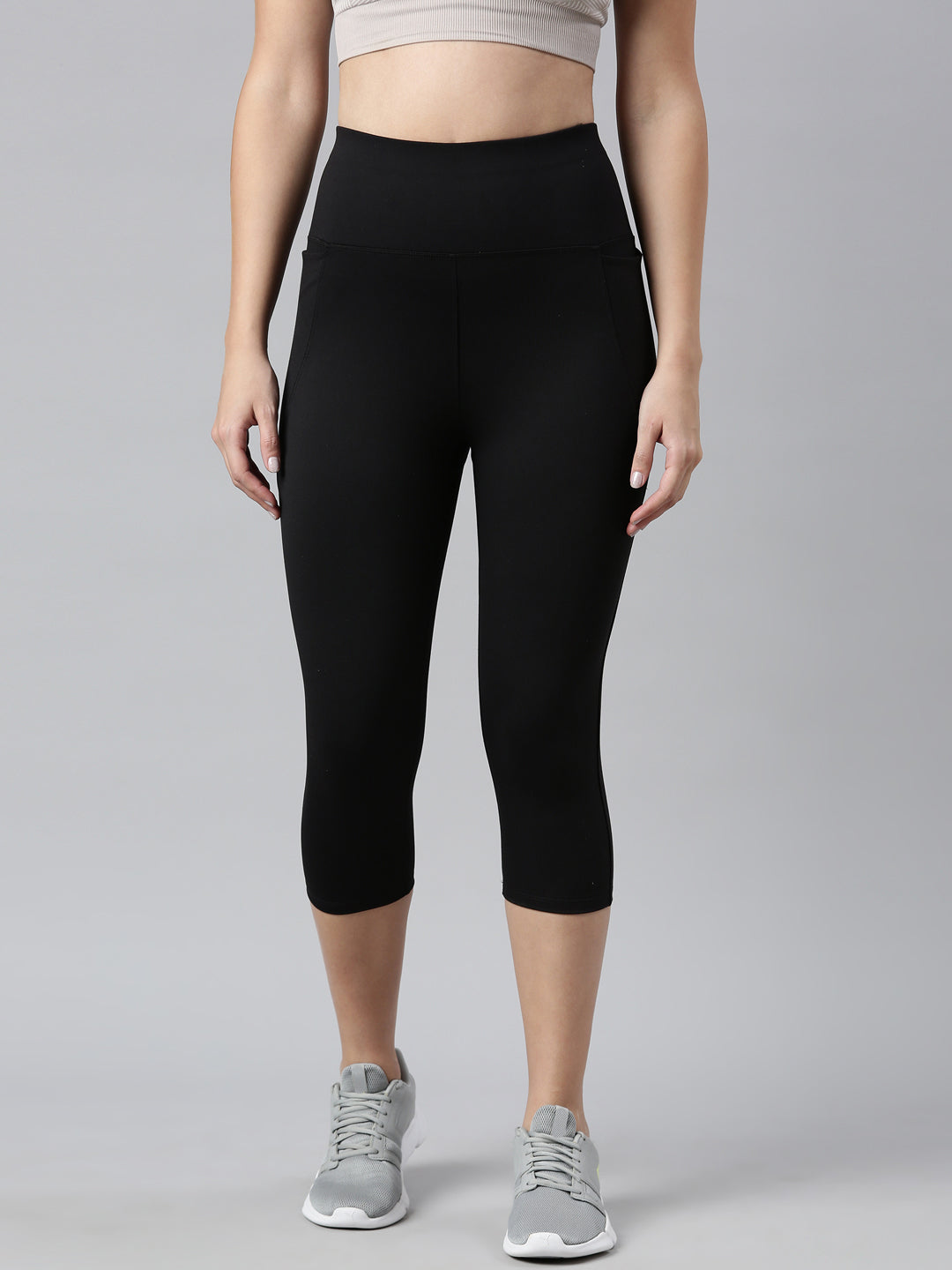 Women Solid Black High Rise Training Capri