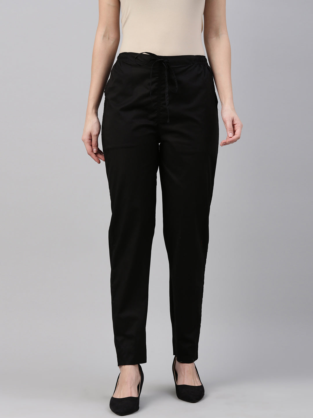 Women Solid Black Comfort Fit Cotton Pants