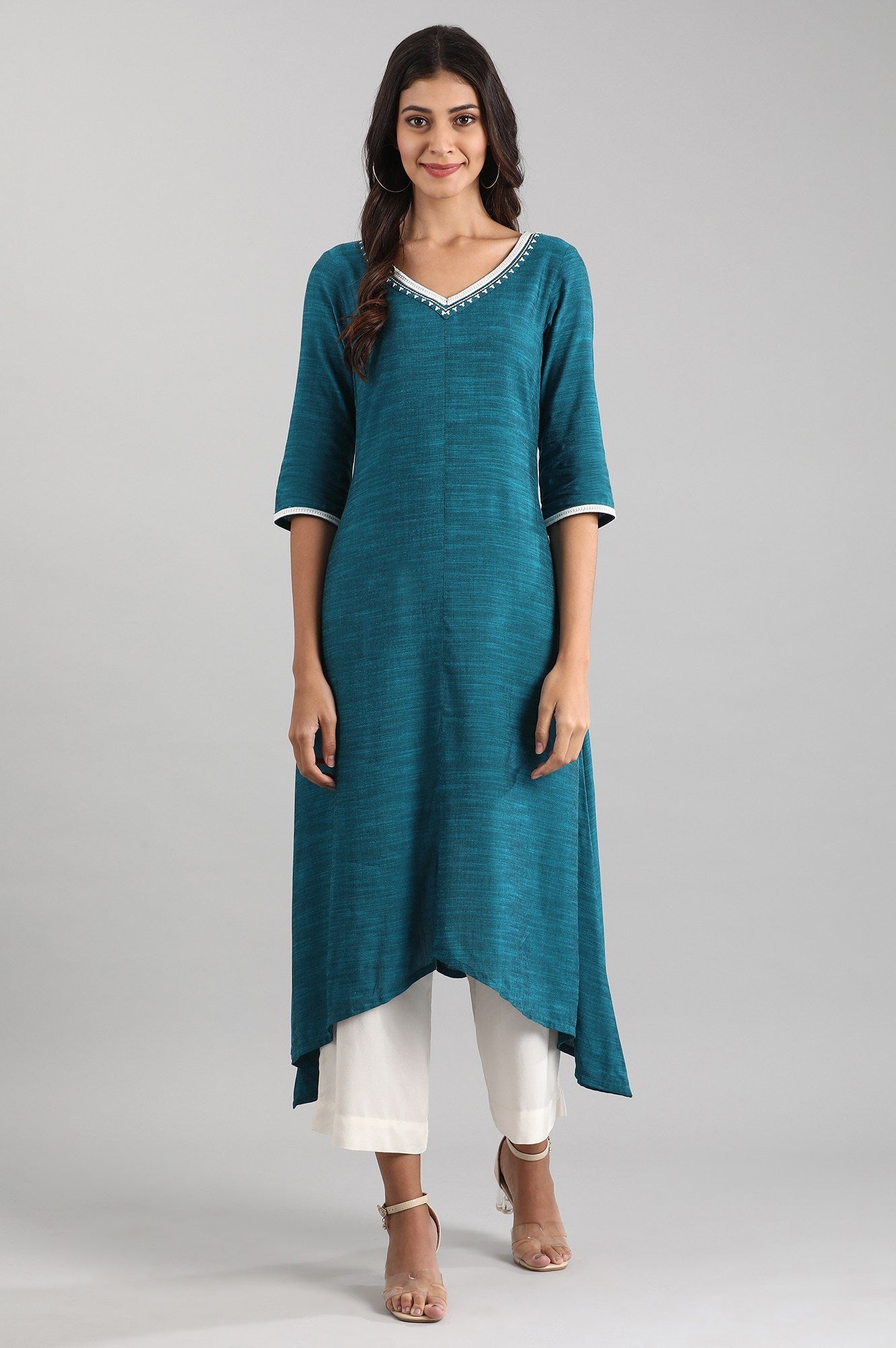 Blue V-Neck Yarn-dyed Liva kurta