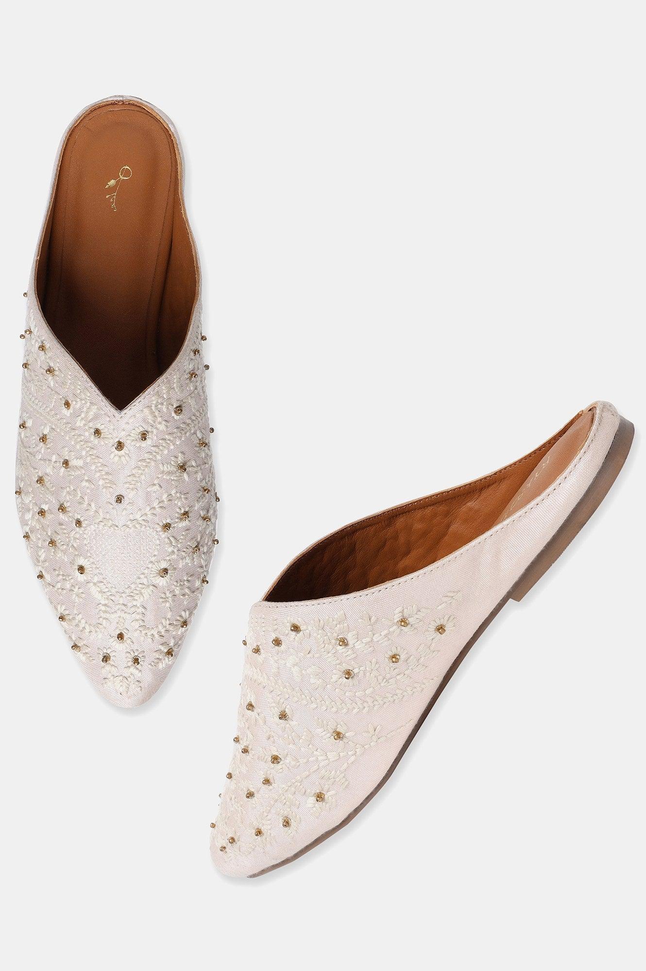 Pink Embroidered Pointed Toe Flat-SKaner