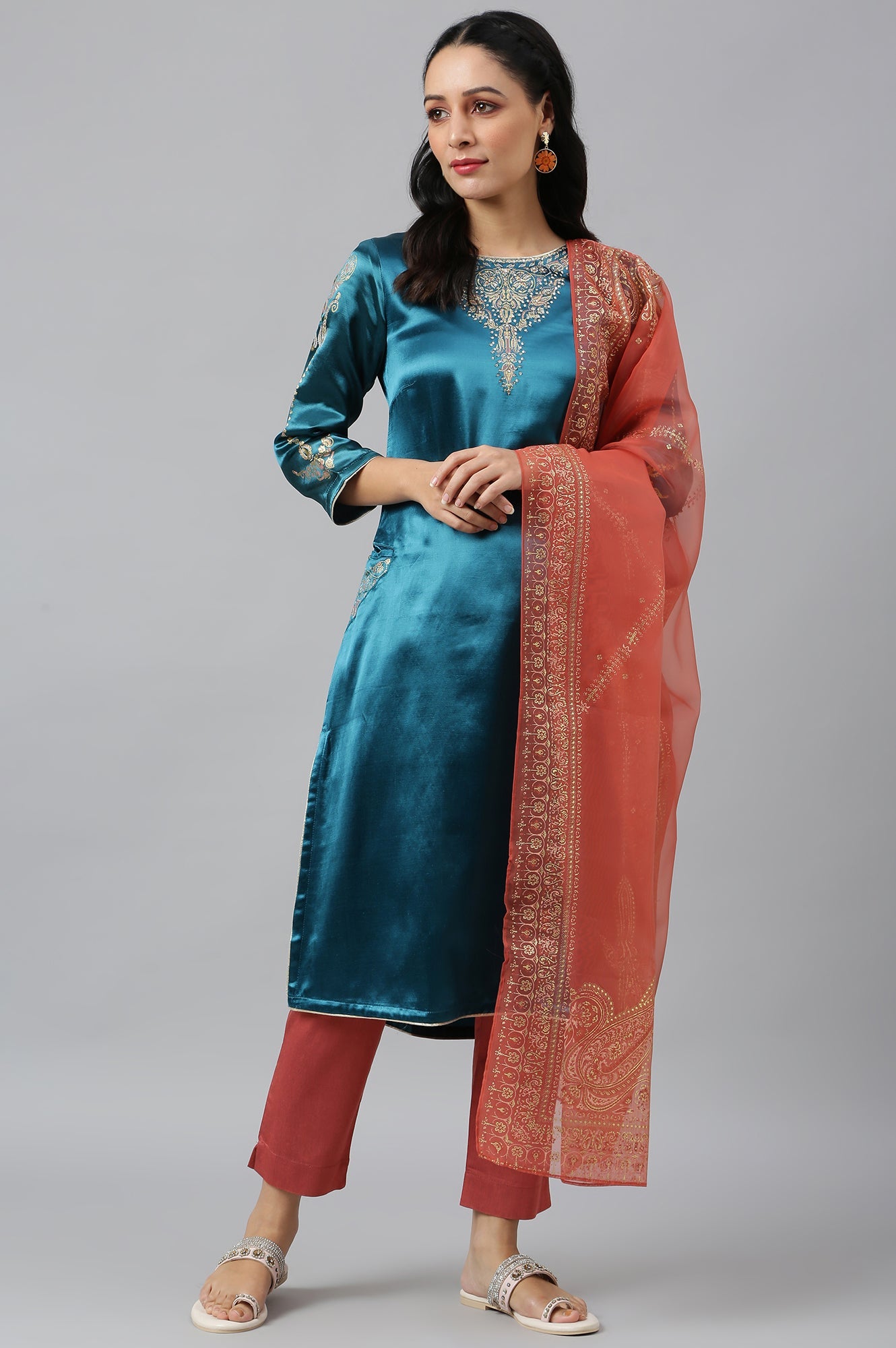 Teal Mashroo Silk Kurta With Peach Slim Pants And Dupatta