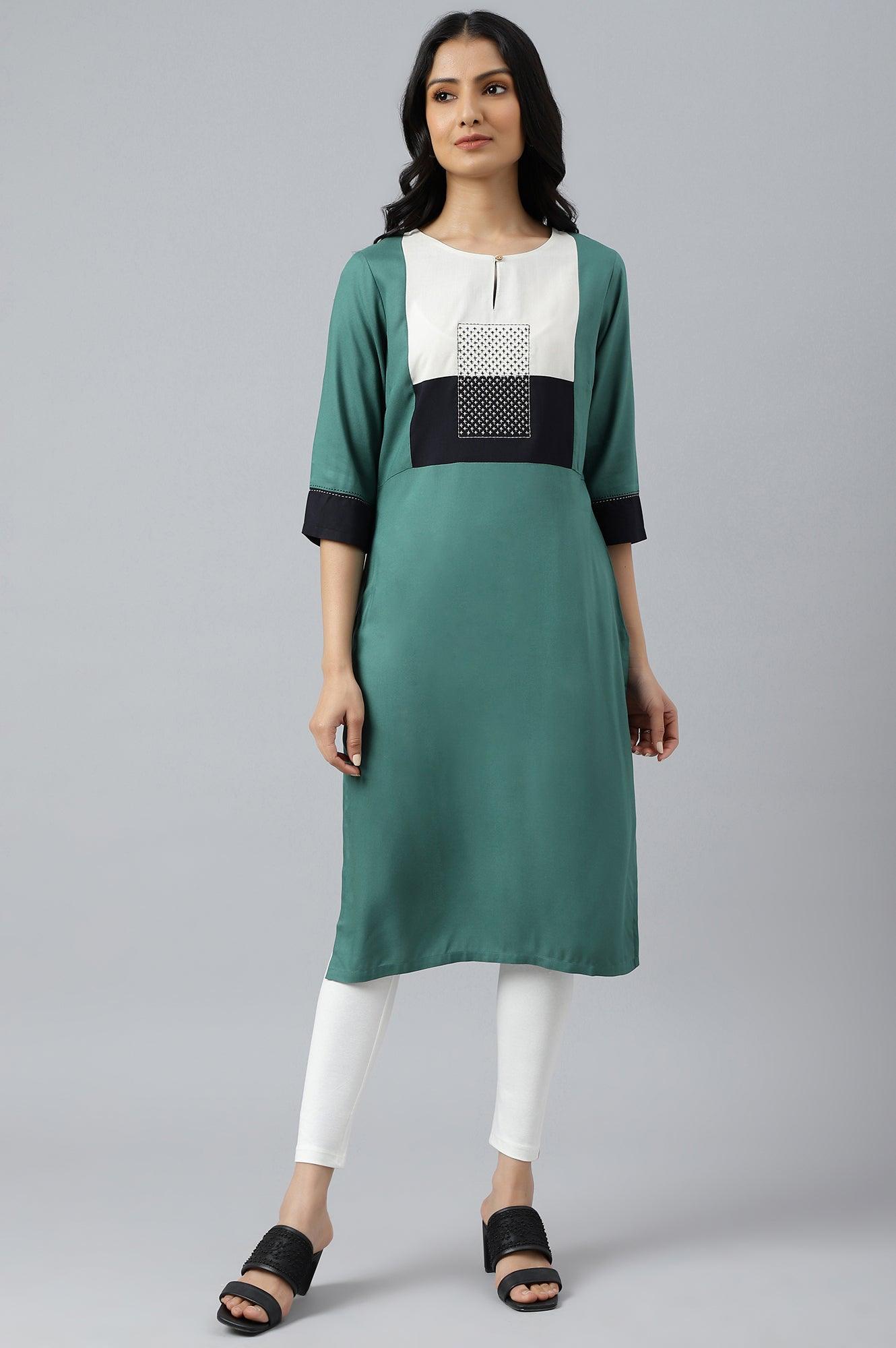 Green Solid kurta With Ecru And Black Yoke