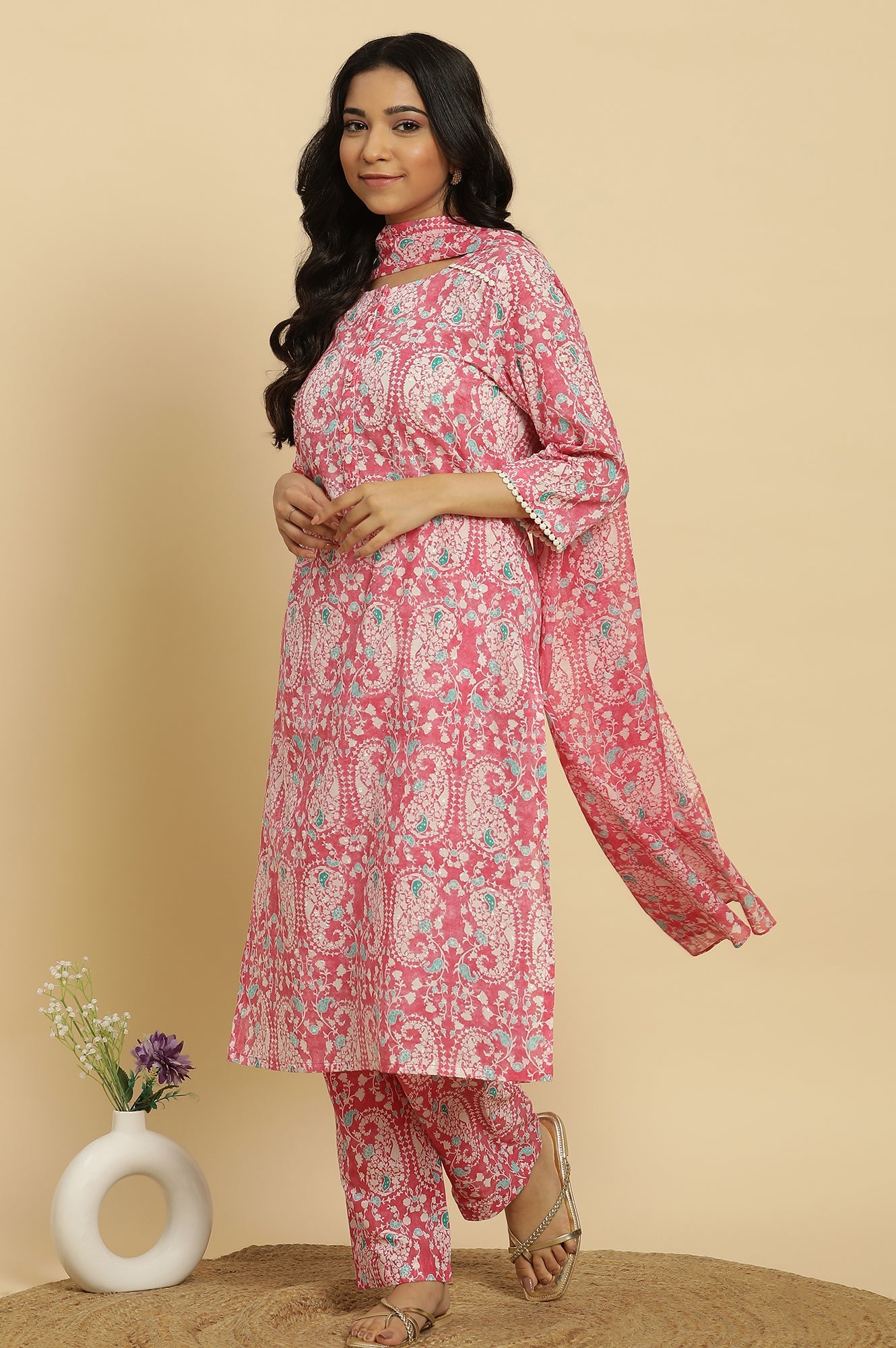 Pink Paisely Printed Coordinated Kurta, Pants And Dupatta Set