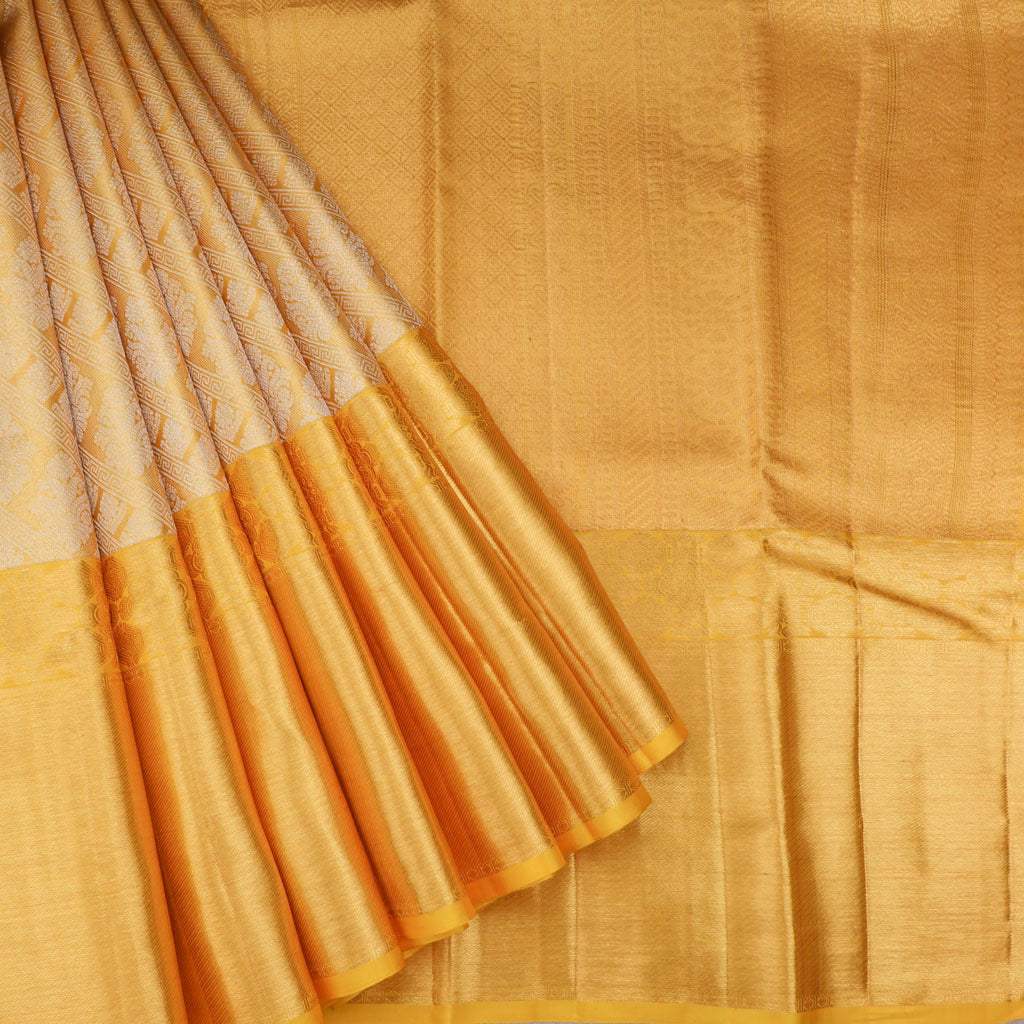 101058 Sambalpuri Handloom Saree New Design at Rs 8800 | Balangir| ID:  2851735032530