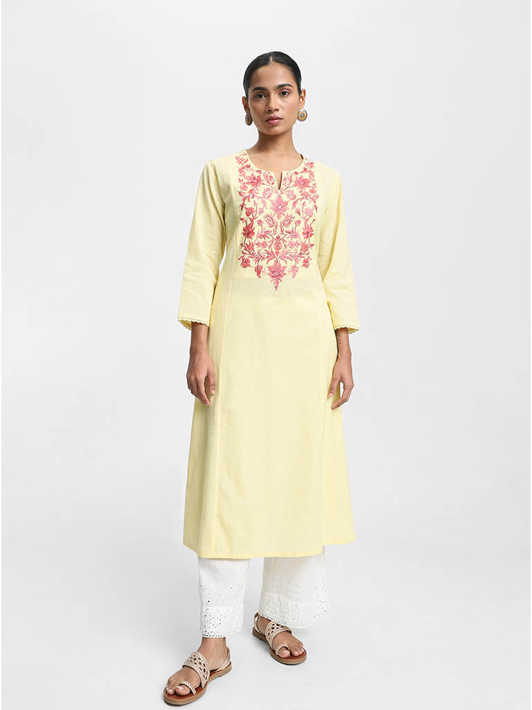 Utsa hotsell yellow kurta