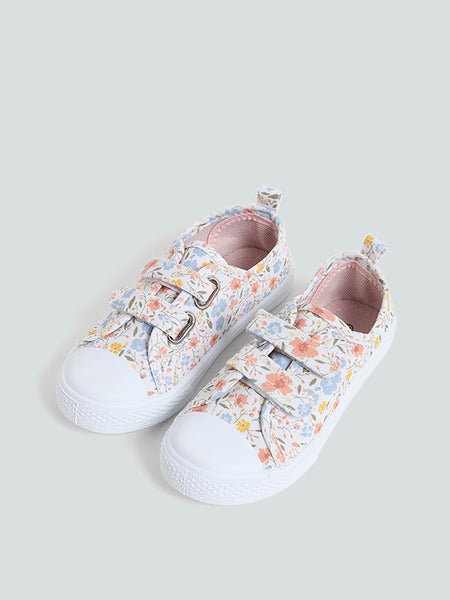 Products – Tagged Multi Shoes for girls – Cherrypick