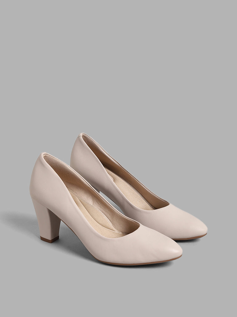 LUNA BLU Cream Pump Heel Shoes