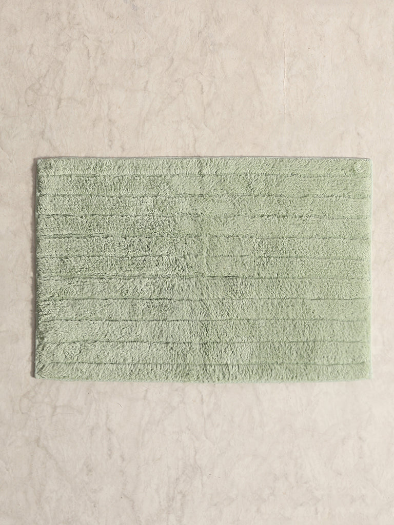 Westside Home Light Green Fluffy Striped Bathmat