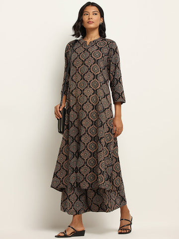 Utsa Black A-Line Printed Kurta