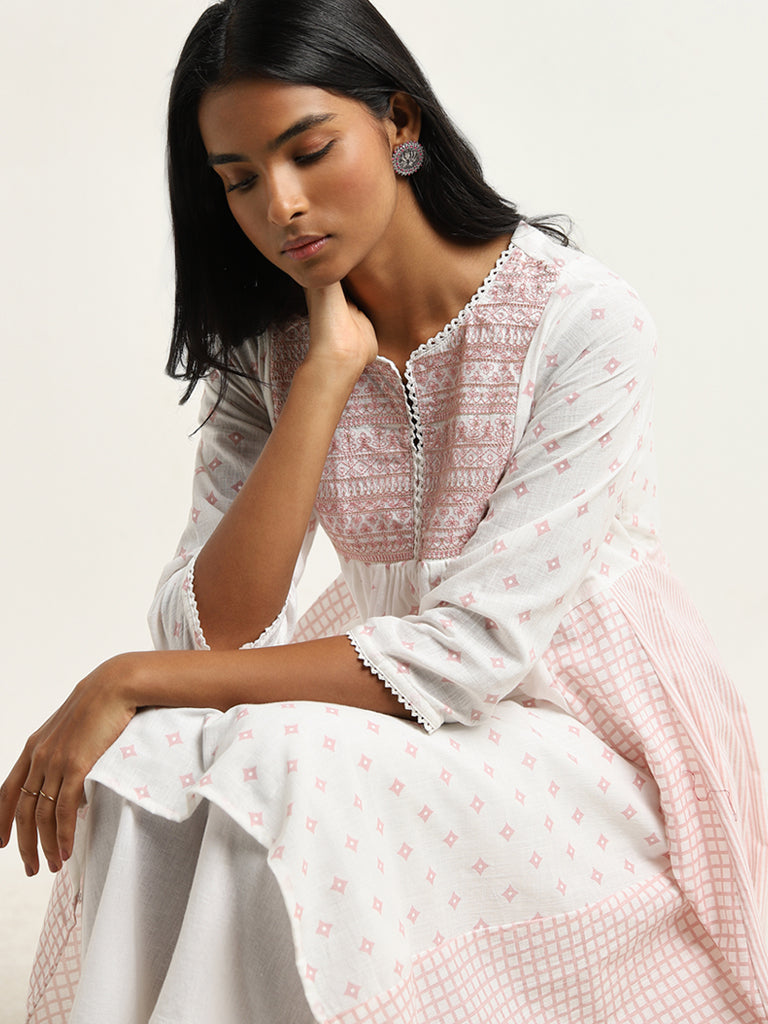 Utsa Light Pink Printed A-Line Cotton Kurta