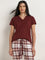 Wunderlove Maroon Solid V-Neck Cotton Top