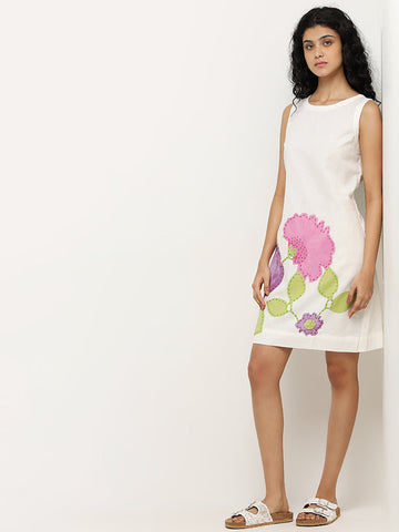 Bombay Paisley White Floral Printed Straight Cotton Dress