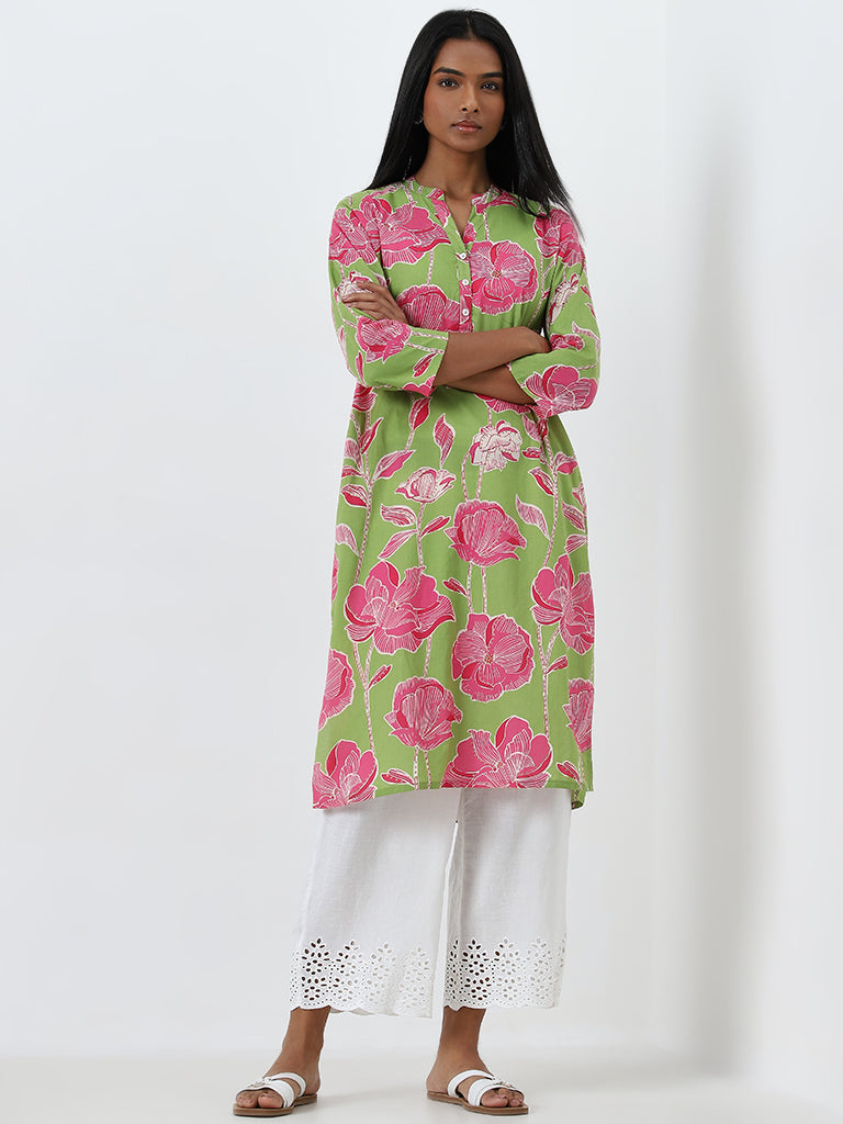 Utsa Green Floral Printed Straight Cotton Kurta