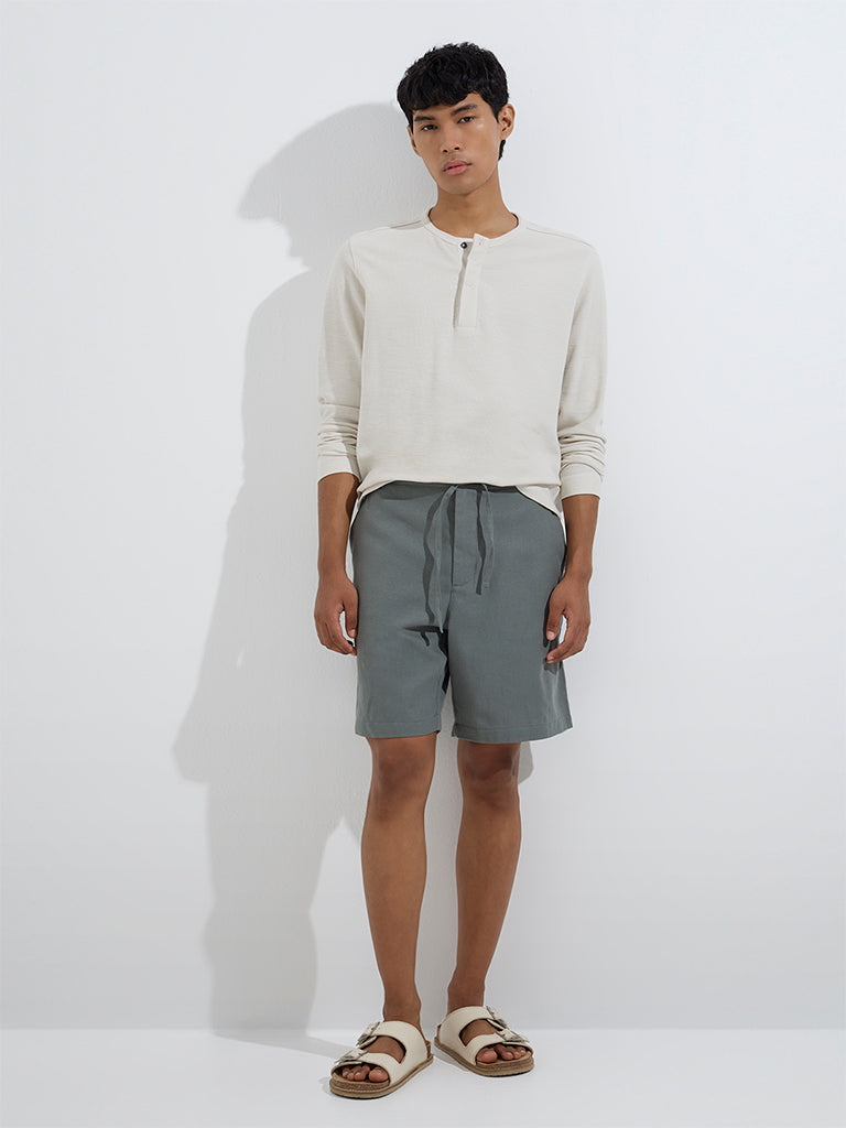 ETA Grey Relaxed-Fit Mid-Rise Cotton-Blend Shorts
