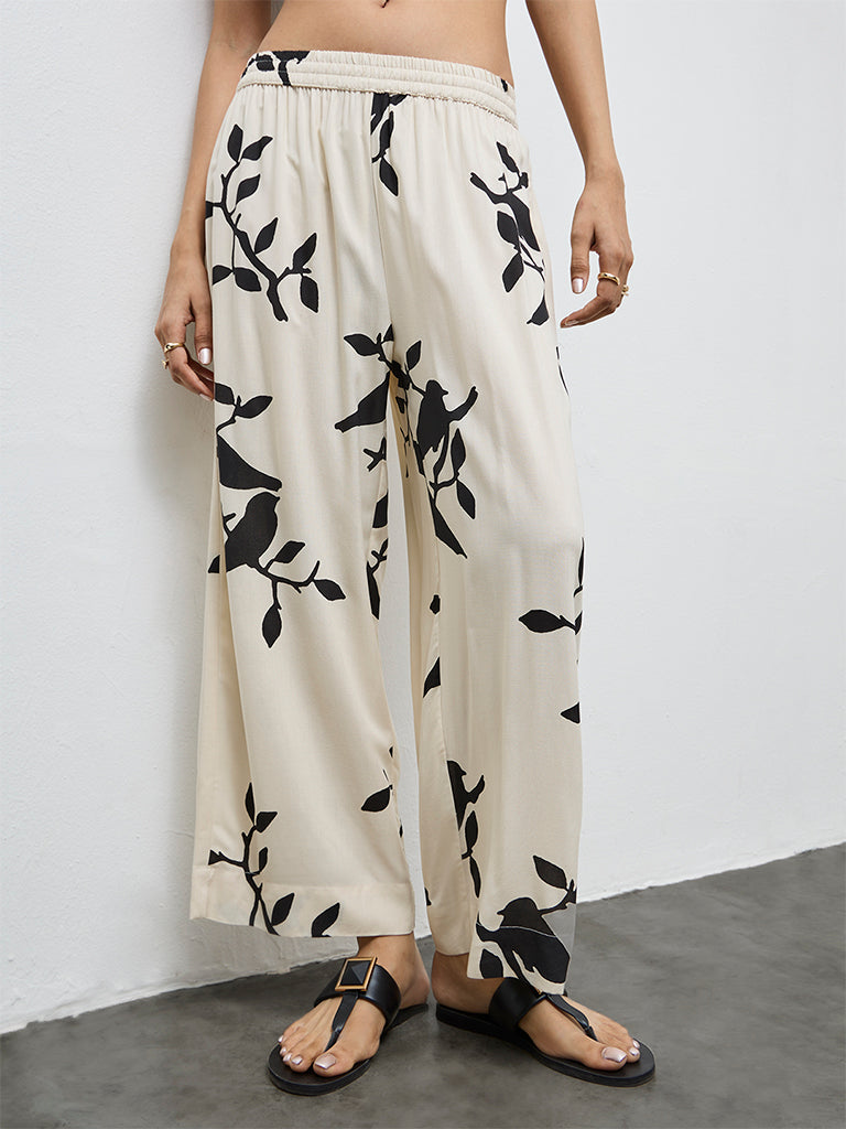 Utsa Off-White Foliage Printed Pants