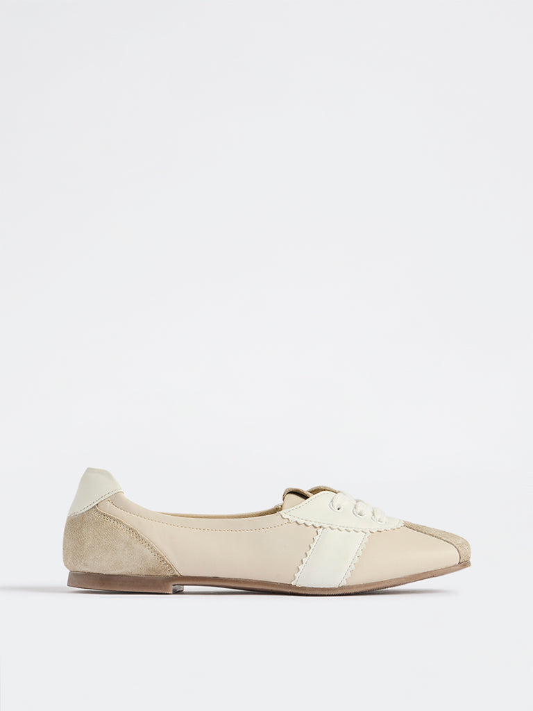 LUNA BLU Beige Lace-up Ballerinas