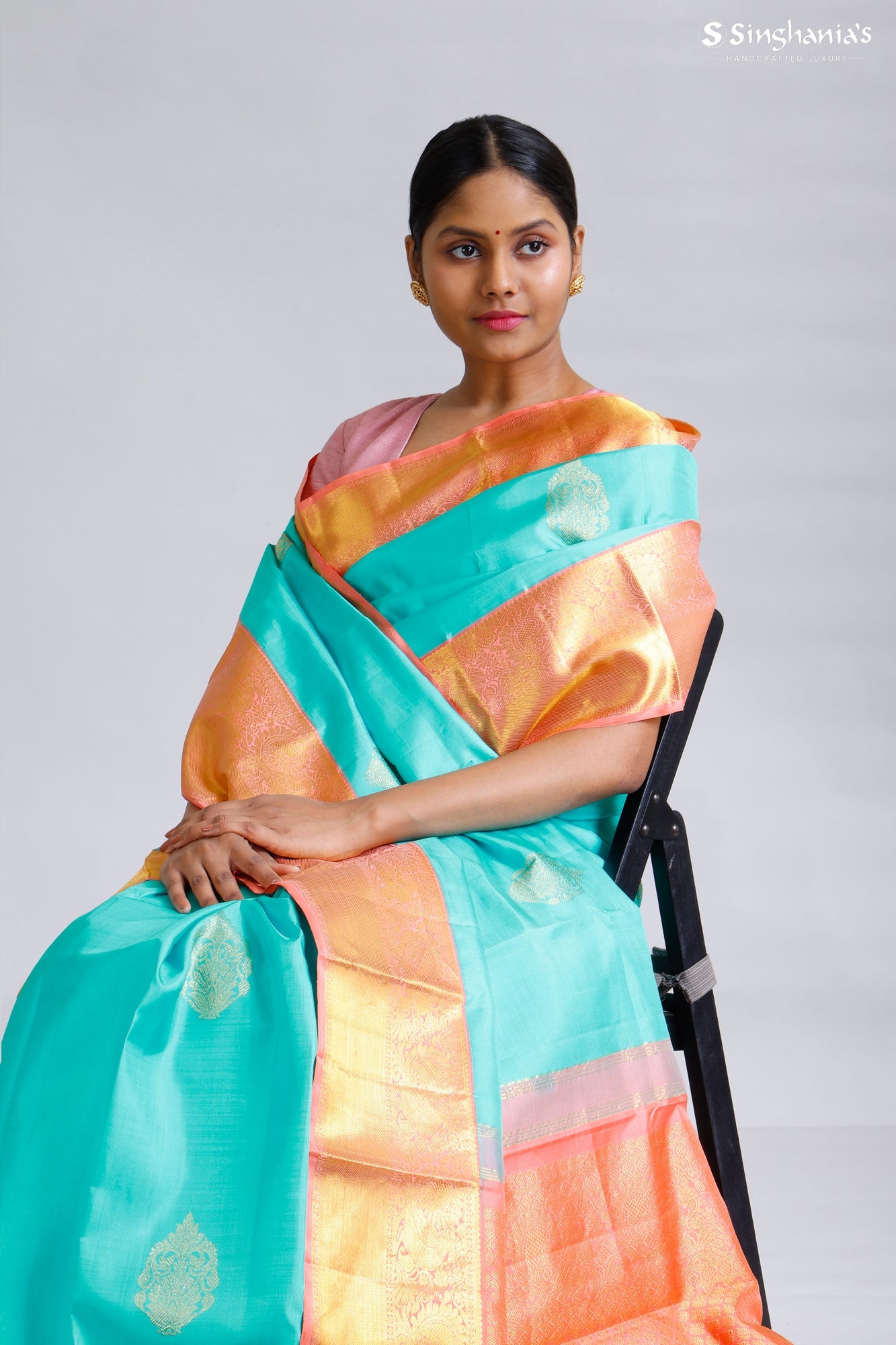 Pa - Pure kanjivaram silk saree baby pink and navy blue with zari wove –  Prashanti Sarees