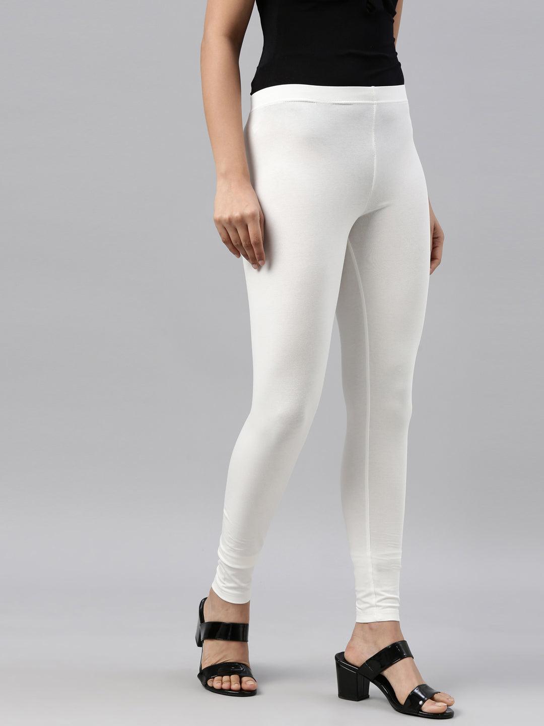 Women Solid Cream Ankle Length Leggings – Cherrypick