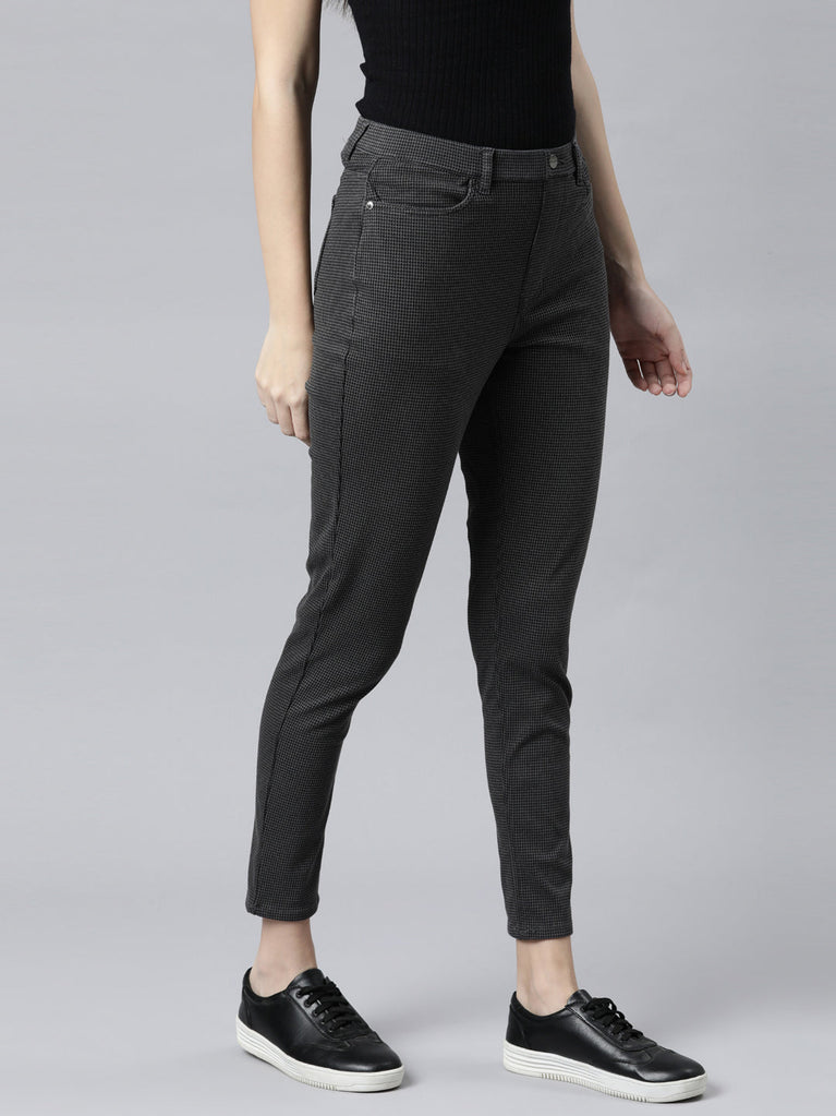 Women Printed Black Warm Jeggings – Cherrypick