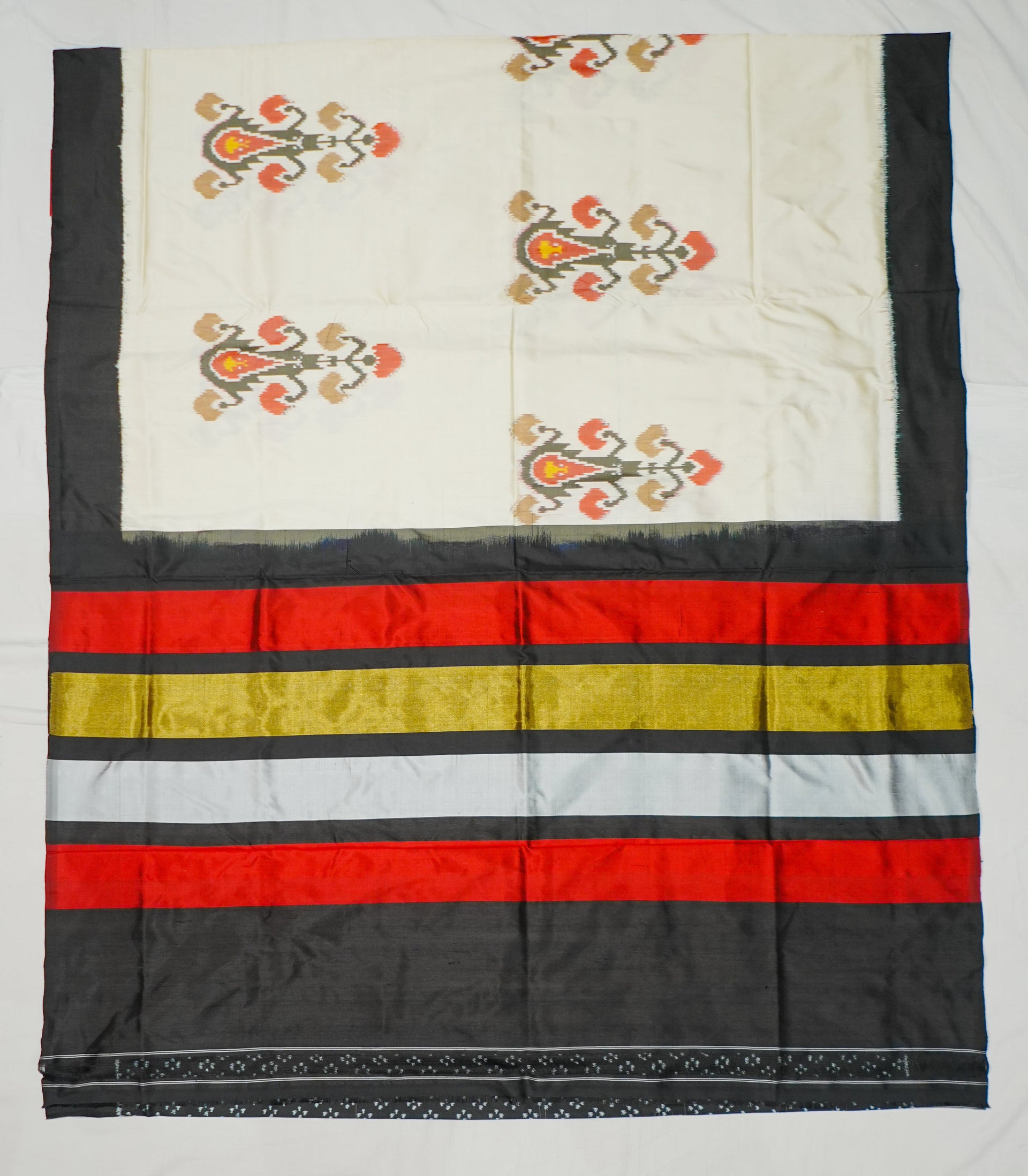 Cream Patola Handloom All Over Saree With Multi Butta