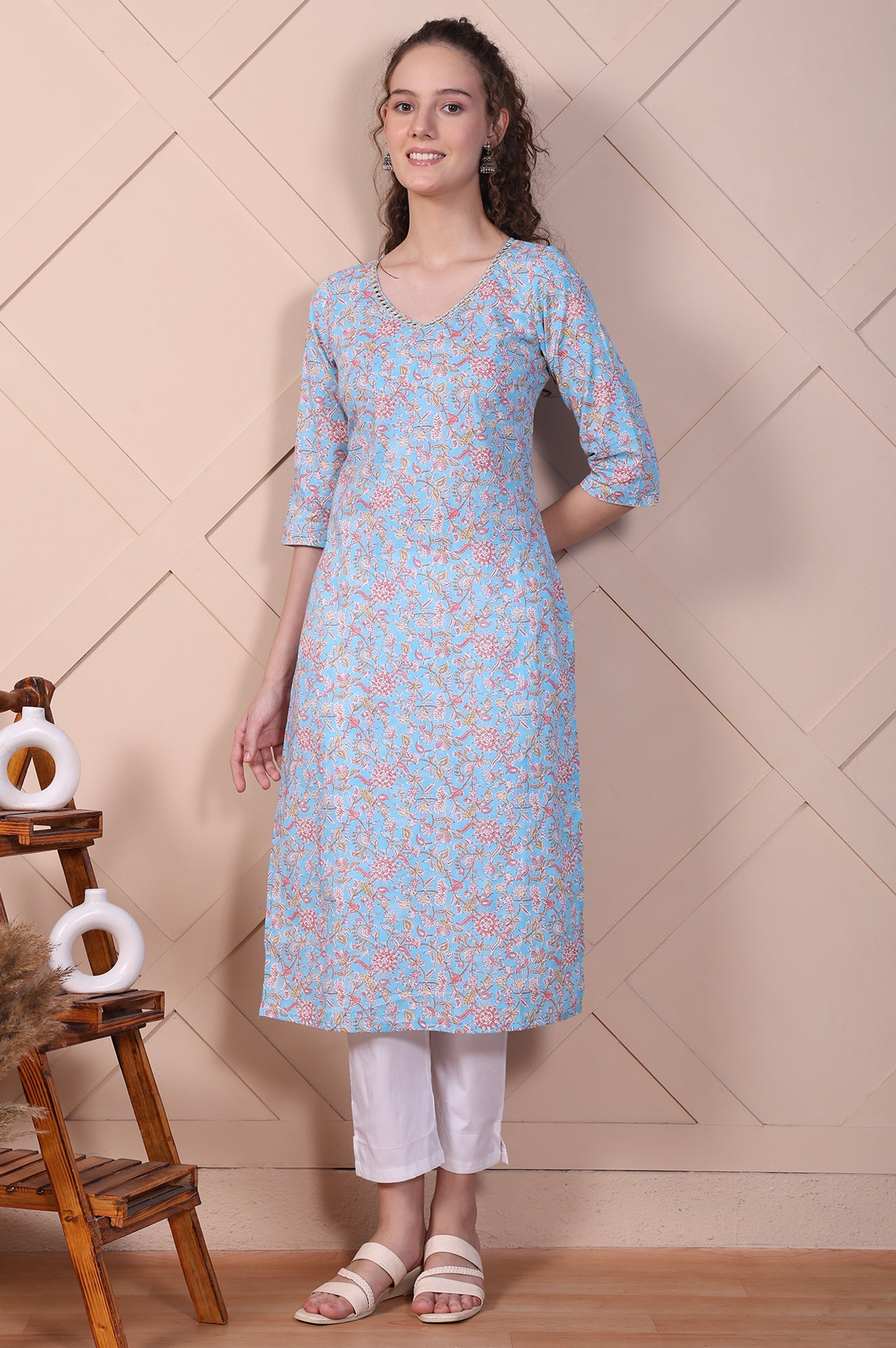 Blue Botanical Printed Pure Cotton Straight Kurta