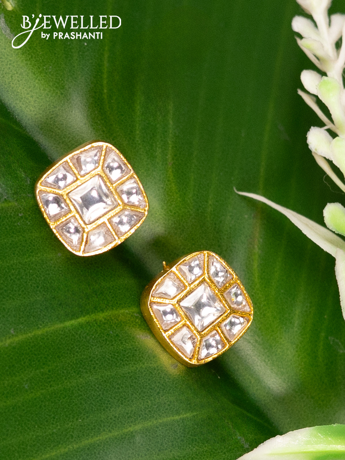 Bugadi earrings with kundan stones