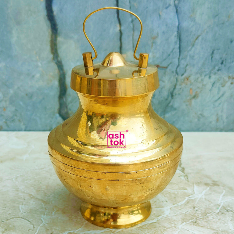 Buy Nakshee OM Design Brass Pooja Plate Online at Lower Price – Ashtok