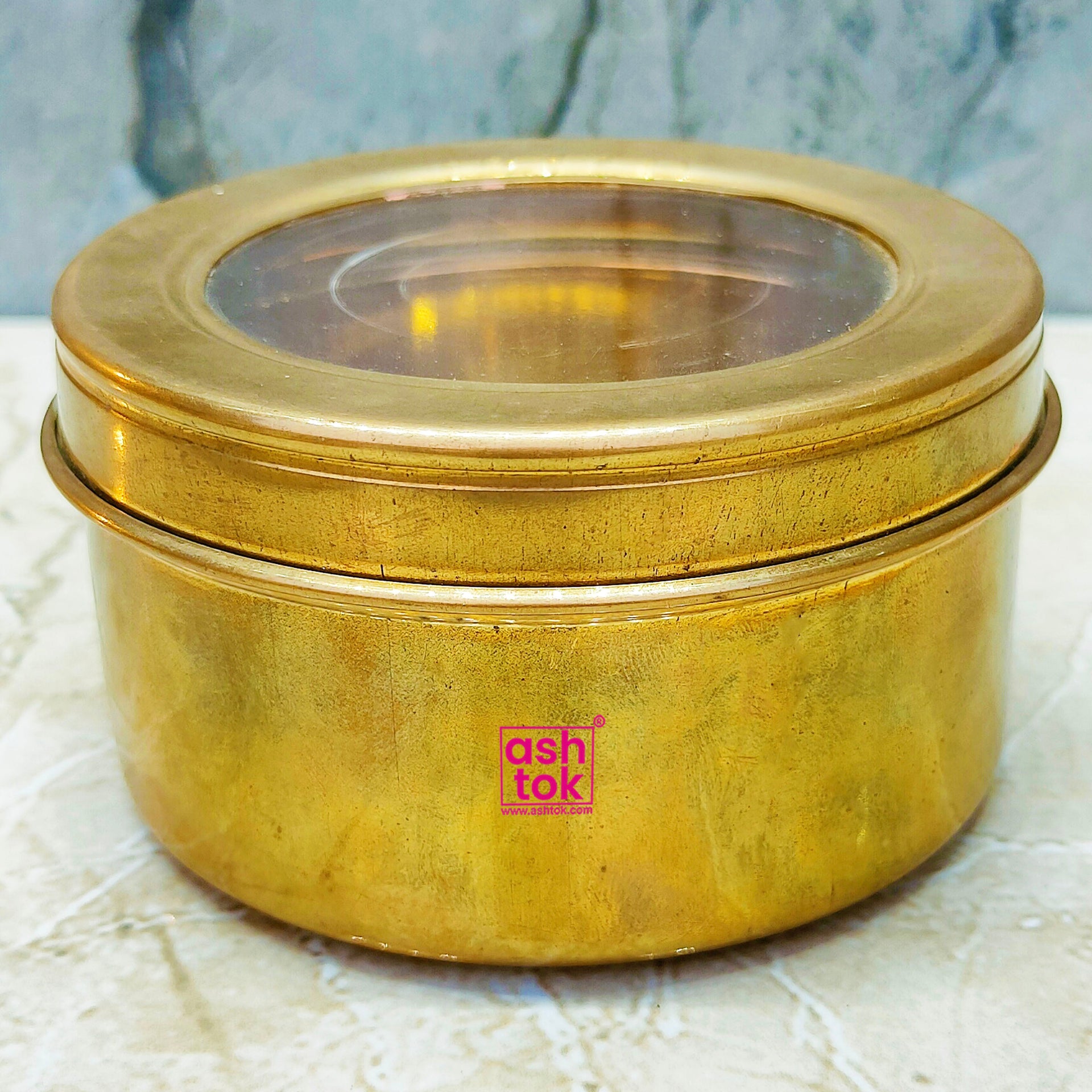 Brass Box, Masala Box, Stroge box, Dabba, Gift Item (Dia 4 Inches)