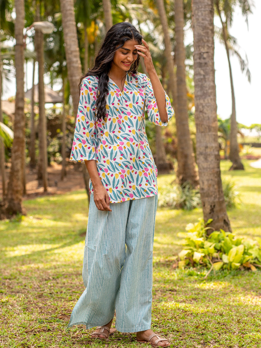 Garden of Tulips Cotton Lounge Set