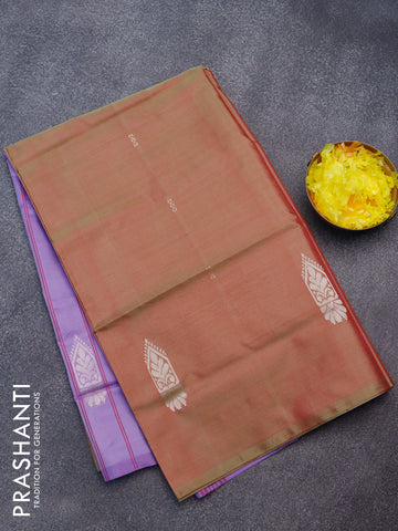 Banana pith saree mandhulir green and lavender shade with thread woven buttas in borderless style