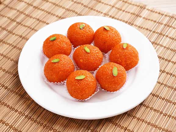 Motichur Laddu