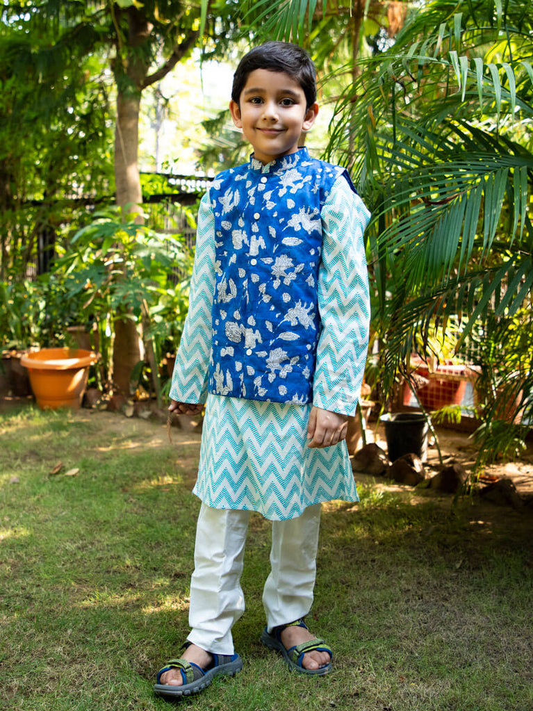 Aayat Fashion Kids Girls Knee Length Slim Fit Western Dress Rayon Top and  Blue Jeans Pant (C Green, 2-3 Years) : : Fashion