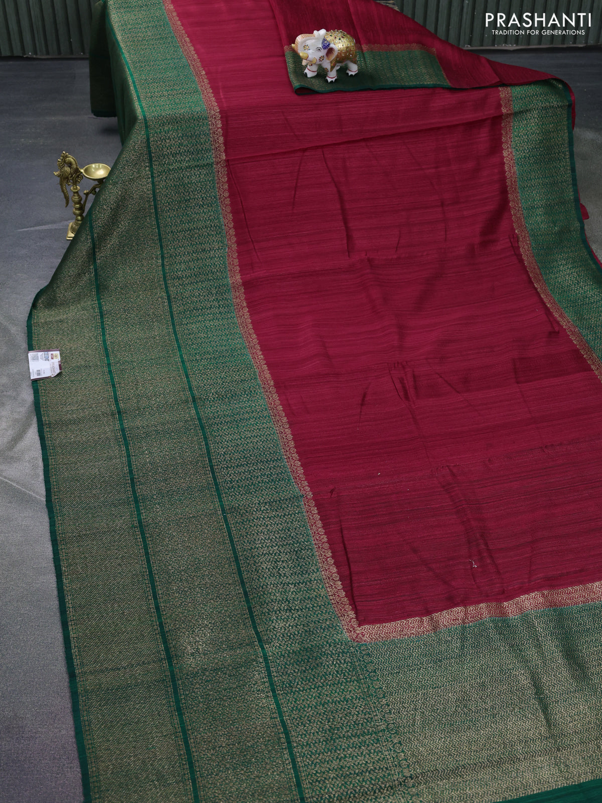 Banarasi raw silk saree maroon and green with plain body and long zari woven border
