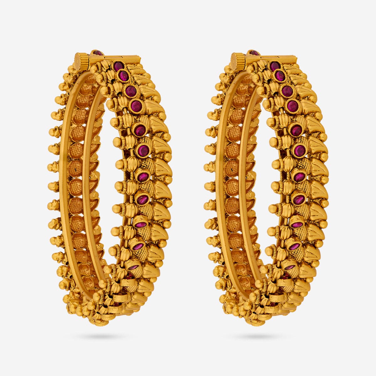 Antique Bangle 188968