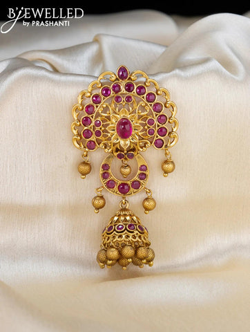 Antique jada billai with pink kemp stones and golden beads hanging