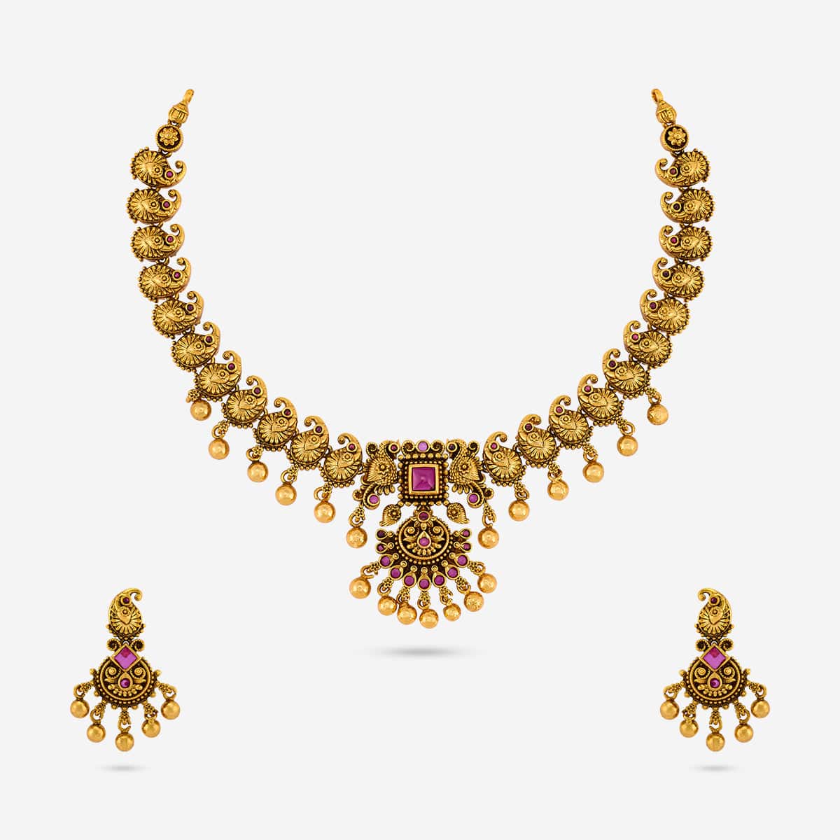 Antique Necklace 190335