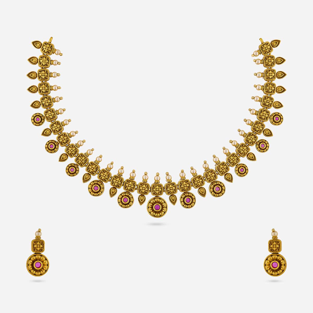 Antique Necklace 191611