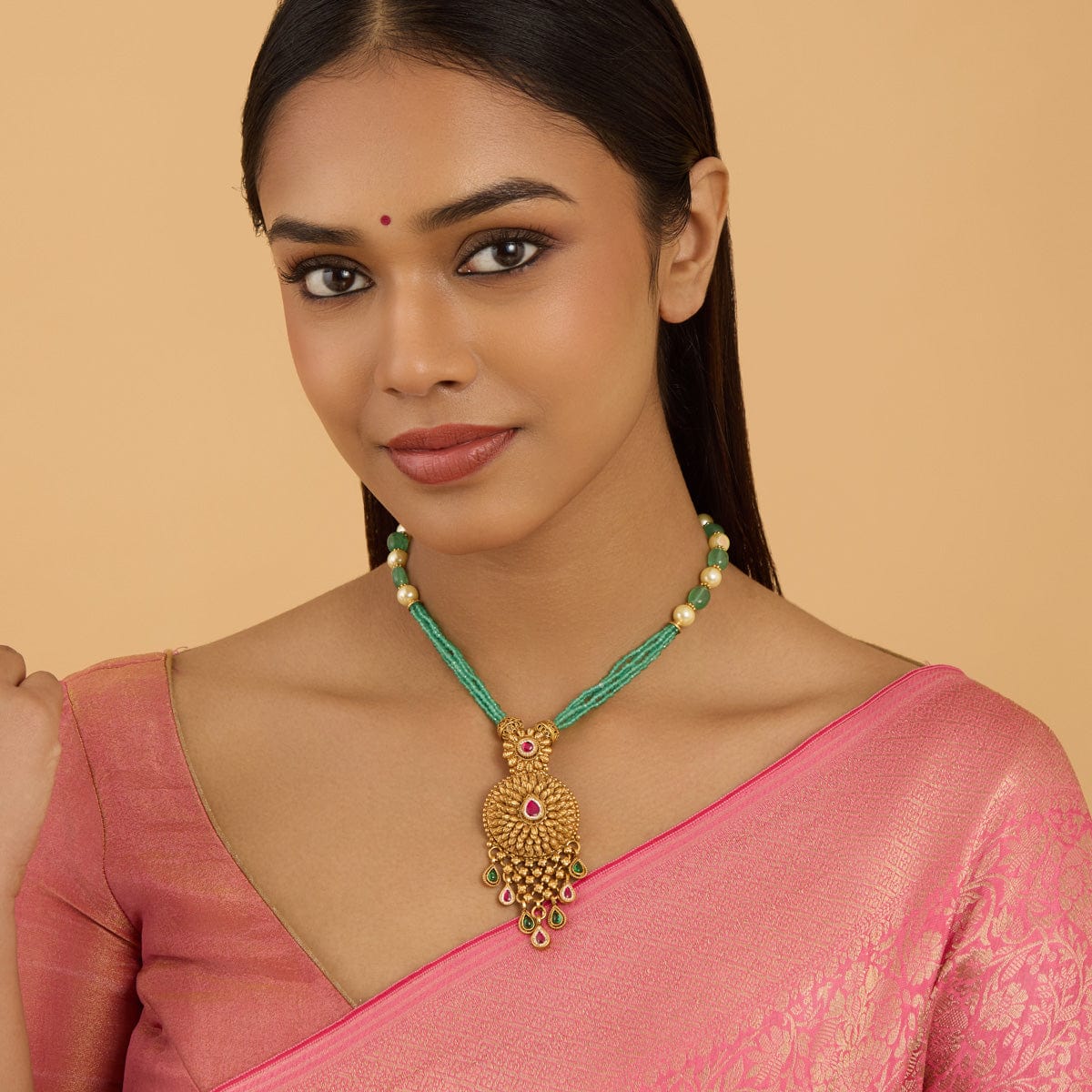 Antique Necklace 181324