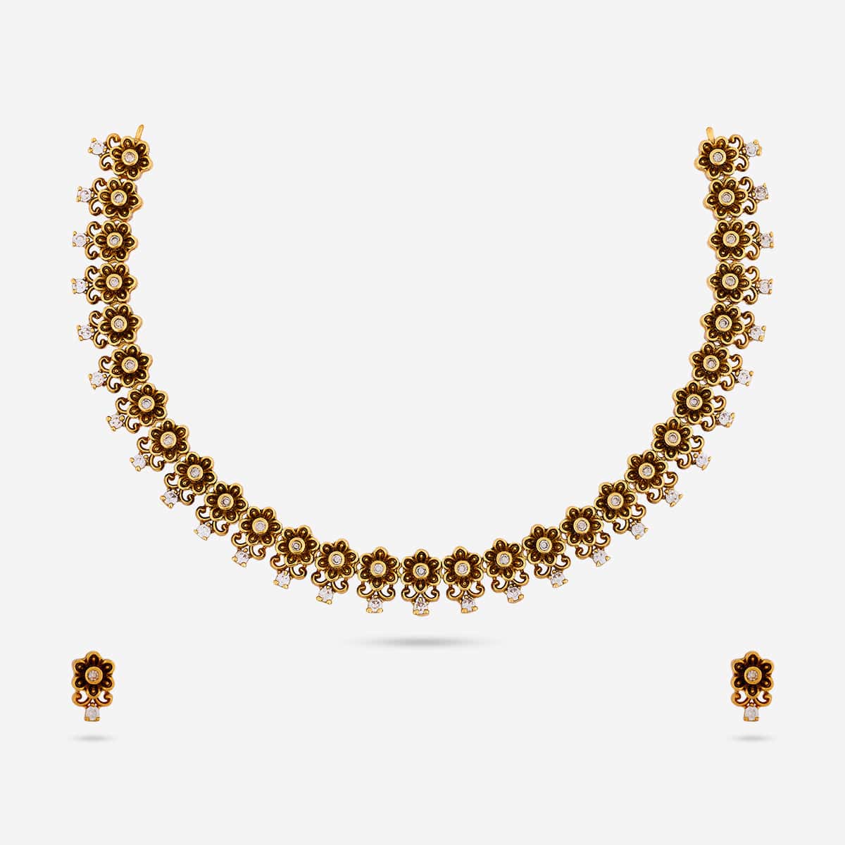 Antique Necklace 190326