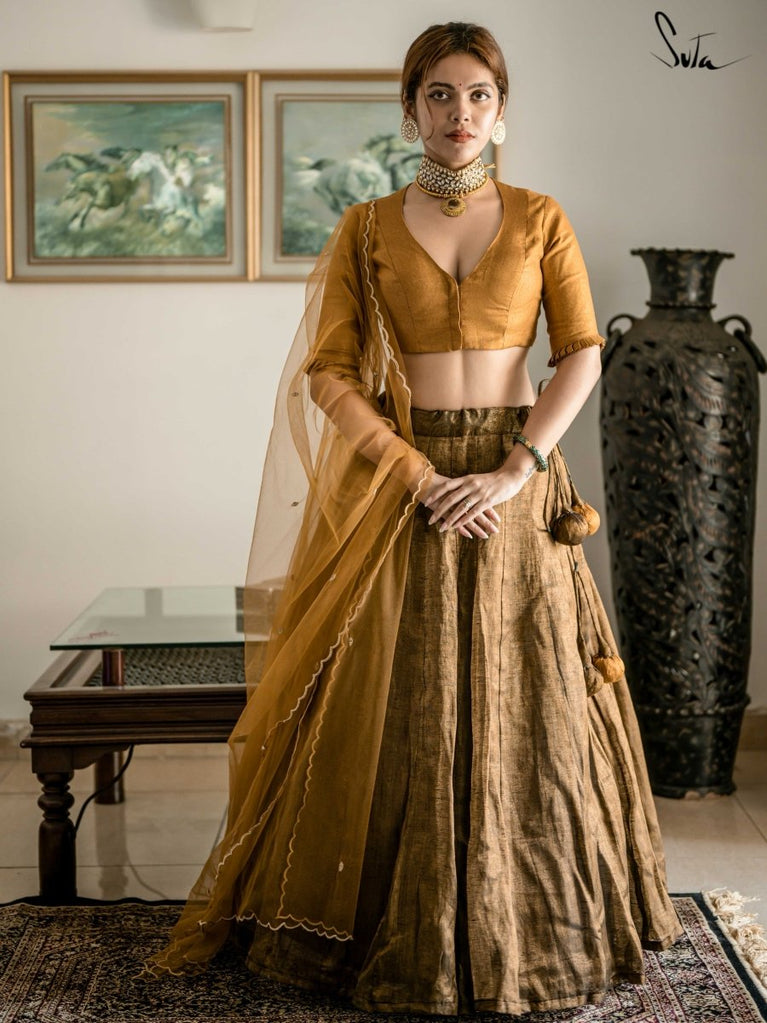 Ladies Cream Cotton Elastane Saree Shapewear at Rs 180/piece, Saree  Shapewear Petticoat in Surat
