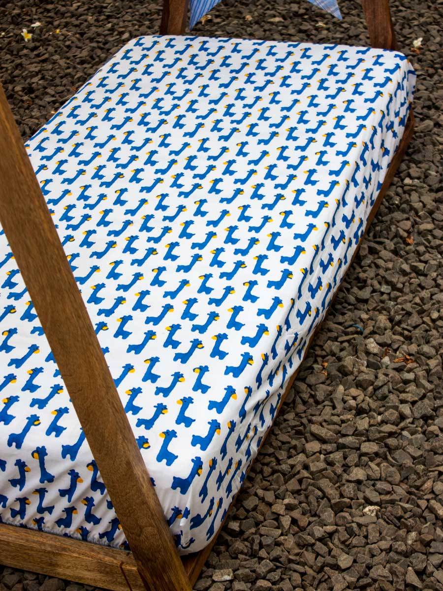 Blue Giraffe Cotton Cot/Crib Fitted Sheet
