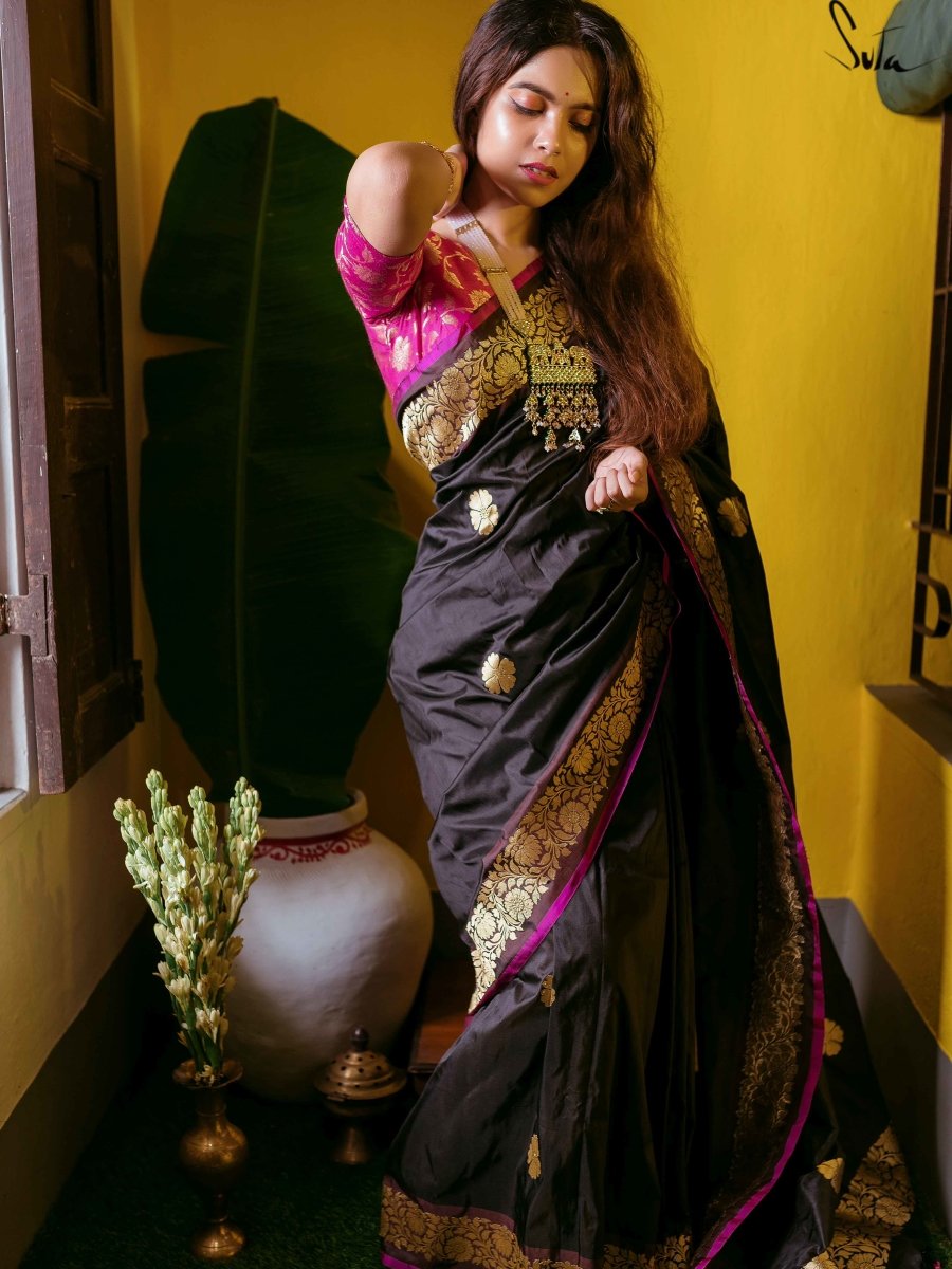 Page 3 | Black Silk Sarees: Buy Latest Designs Online | Utsav Fashion