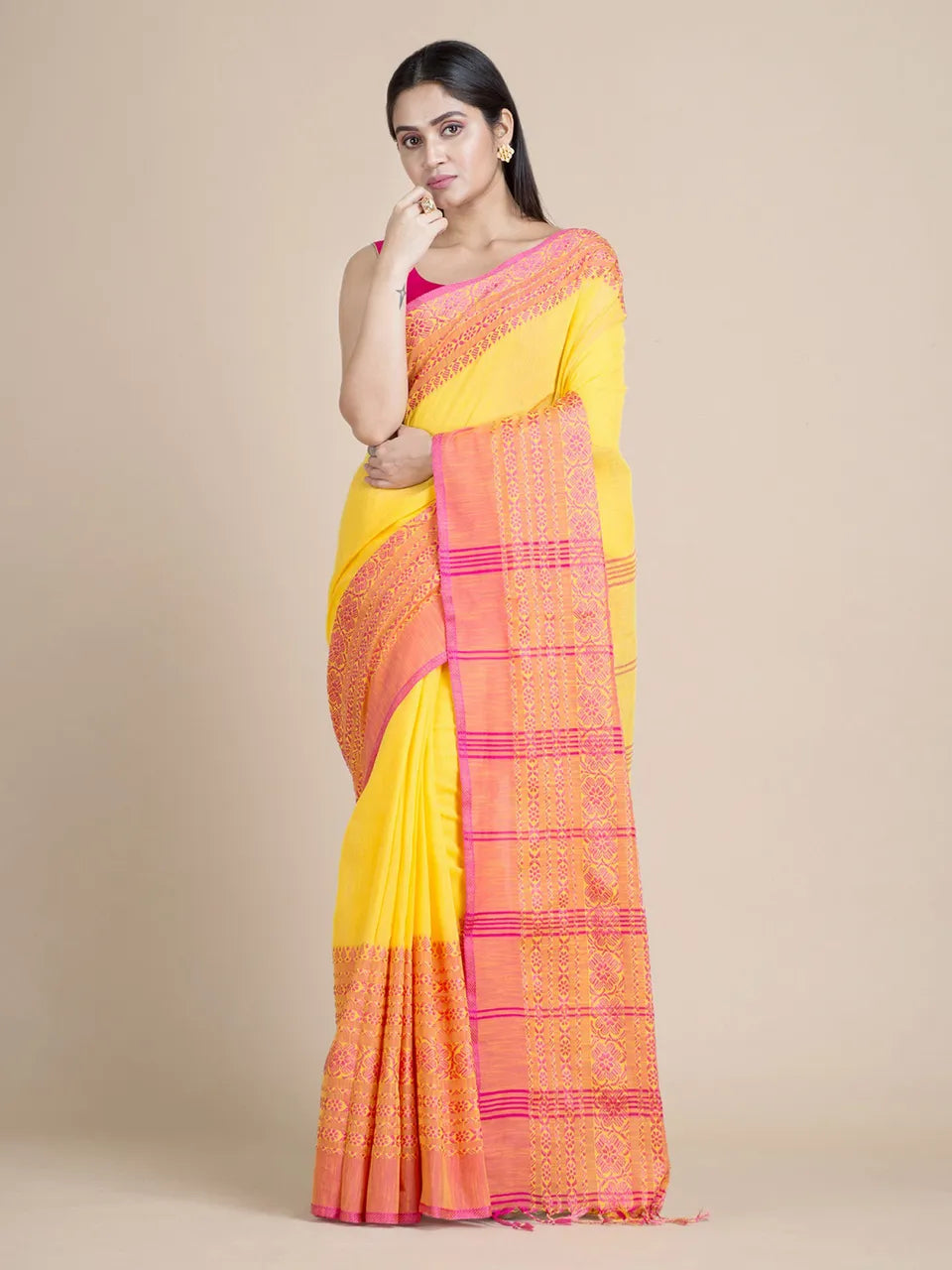 Kanmanie Floral Printed Seenia Synthetic Saree - Online Shopping