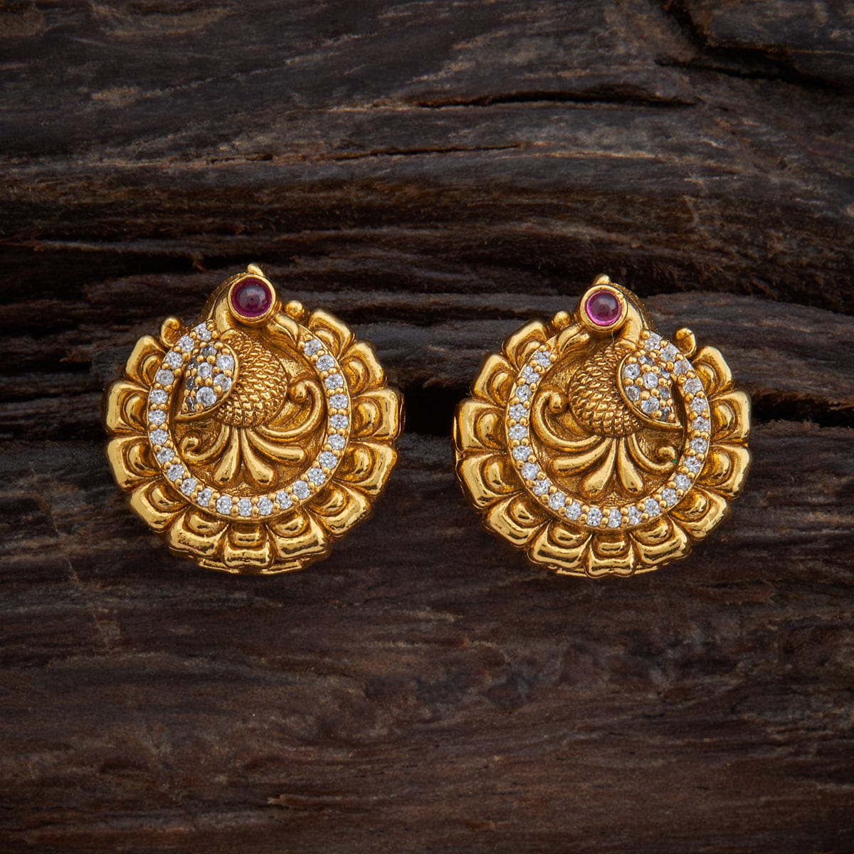 Gold Plated Temple earrings M1667 – Urshi Collections