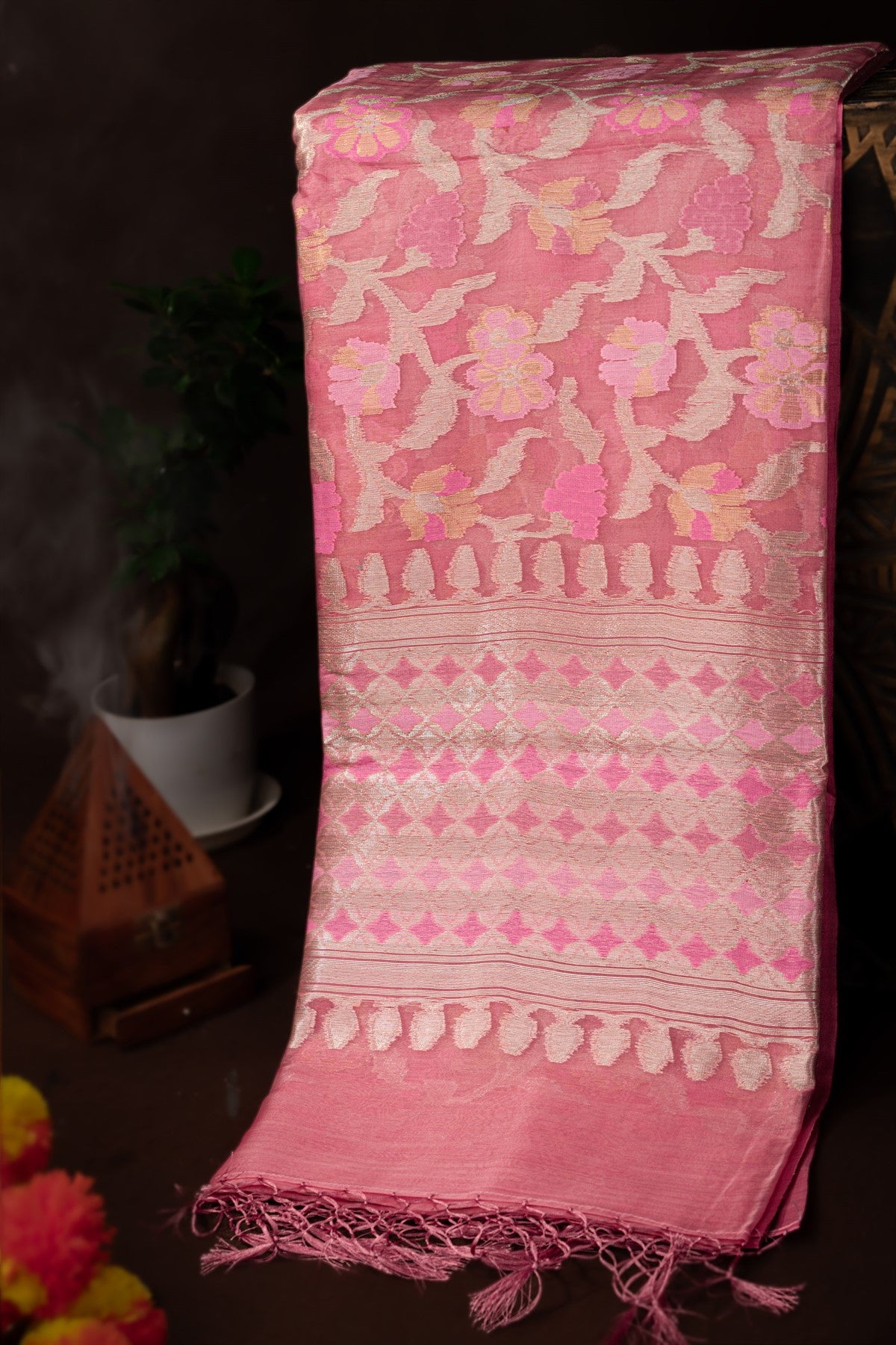 Designer Kora Onion Pink Saree With Floral Jaal