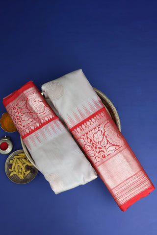 Gadwal Silk Silver Saree