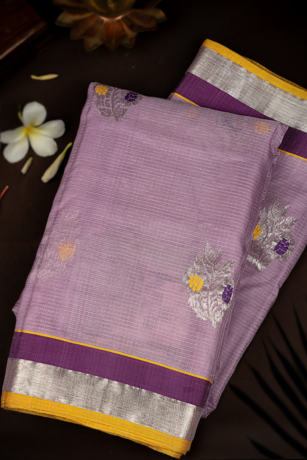 Zari Kota Cotton Buttis Lavender Saree